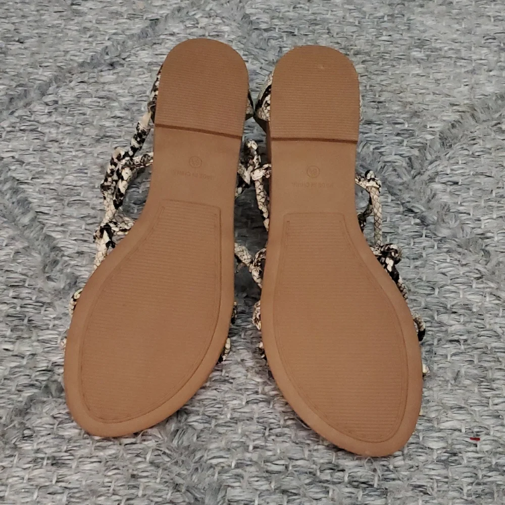 Kaari Blue Tan and Black Gladiator Sandals - Picture 4 of 5